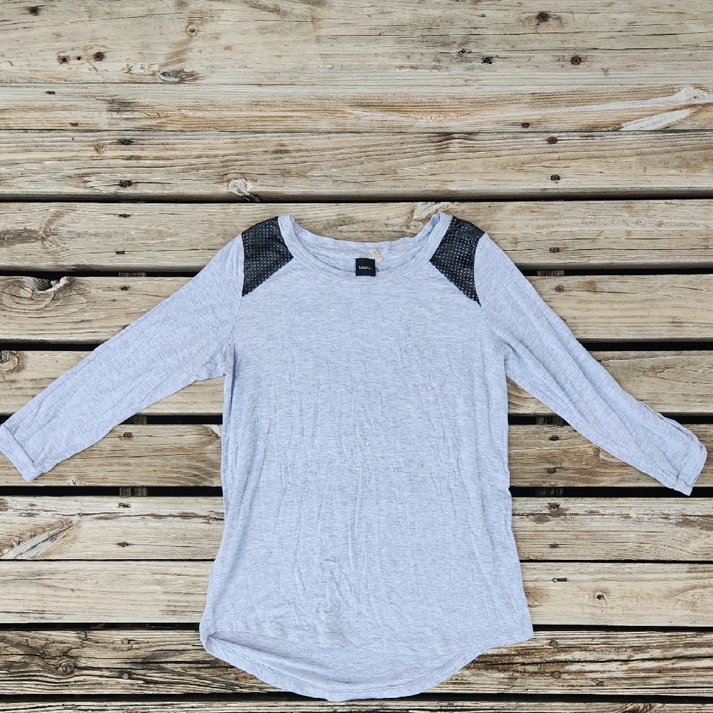 Haani Gray Black Baseball Tee Casual Small Sporty Stretchy Faux Leather